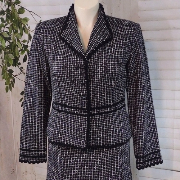 Chadwick's Black and White Tweed Skirt Blazer Set Size 14 - Picture 2 of 9